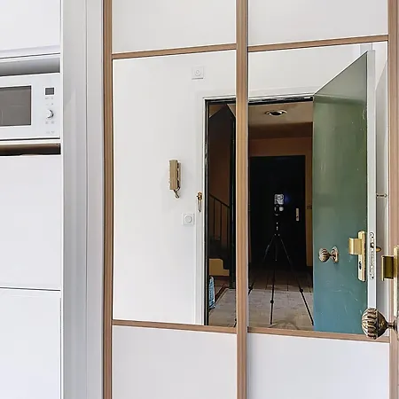 2p Neuf Avec Terrasse, Proche Nizza