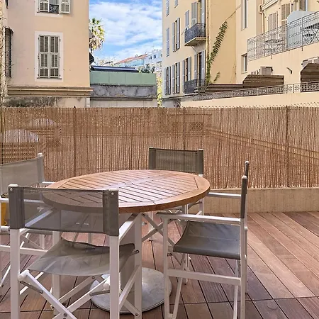2p Neuf Avec Terrasse, Proche * Nice